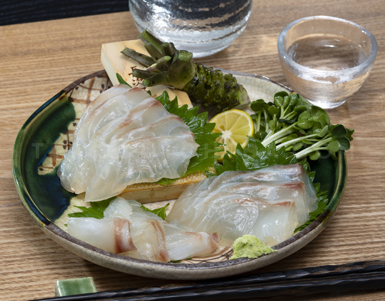 愛媛県産　真鯛旨味昆布締めの画像